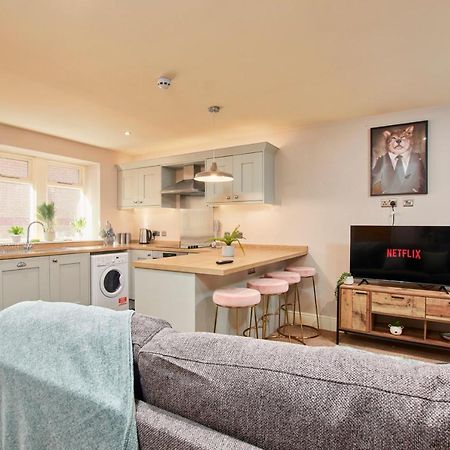 The Stunning Central Harrogate Abode - Sleeps 6 エクステリア 写真