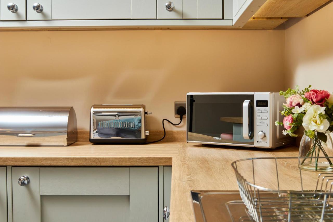 The Stunning Central Harrogate Abode - Sleeps 6 エクステリア 写真