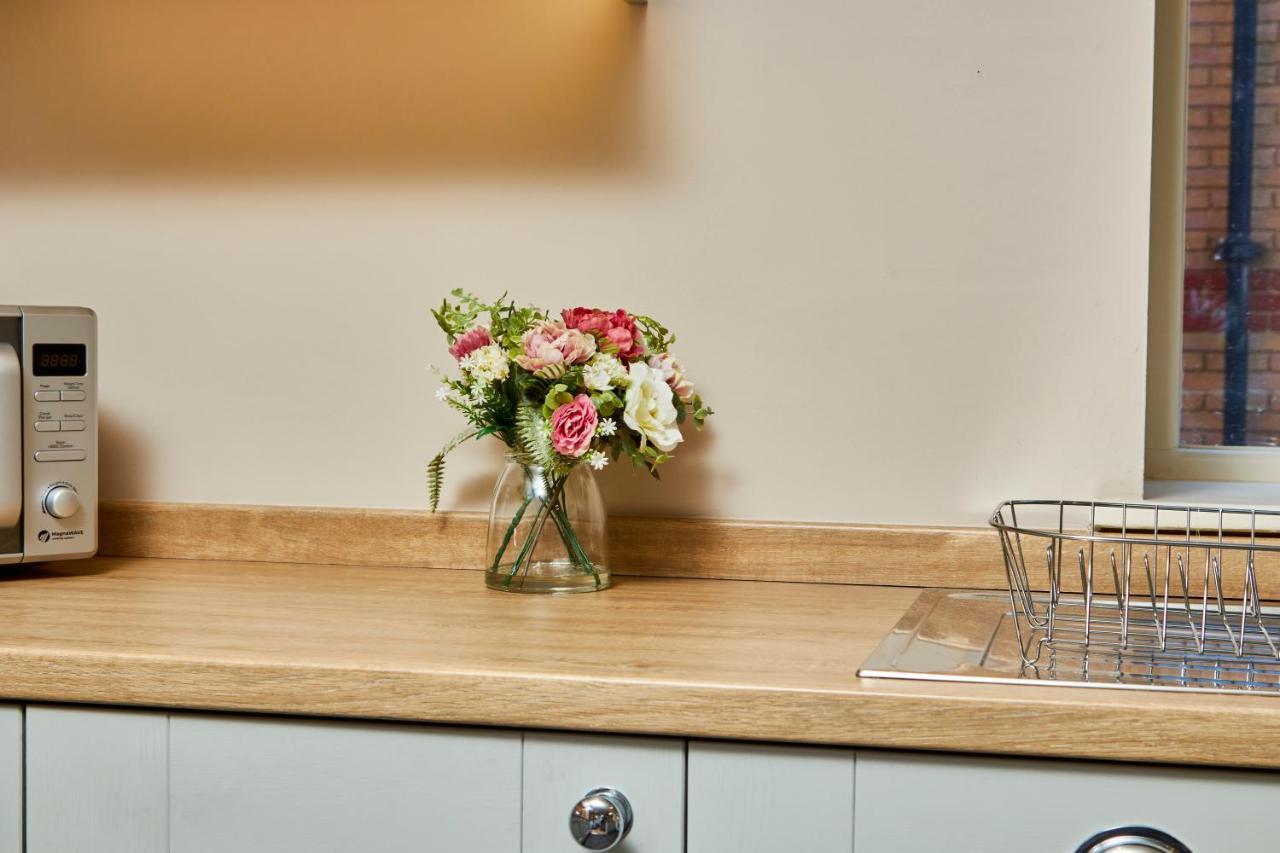 The Stunning Central Harrogate Abode - Sleeps 6 エクステリア 写真