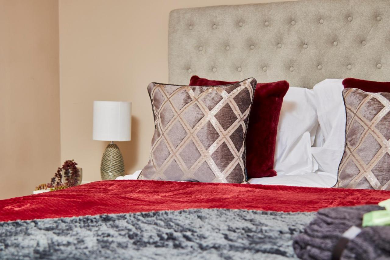 The Stunning Central Harrogate Abode - Sleeps 6 エクステリア 写真