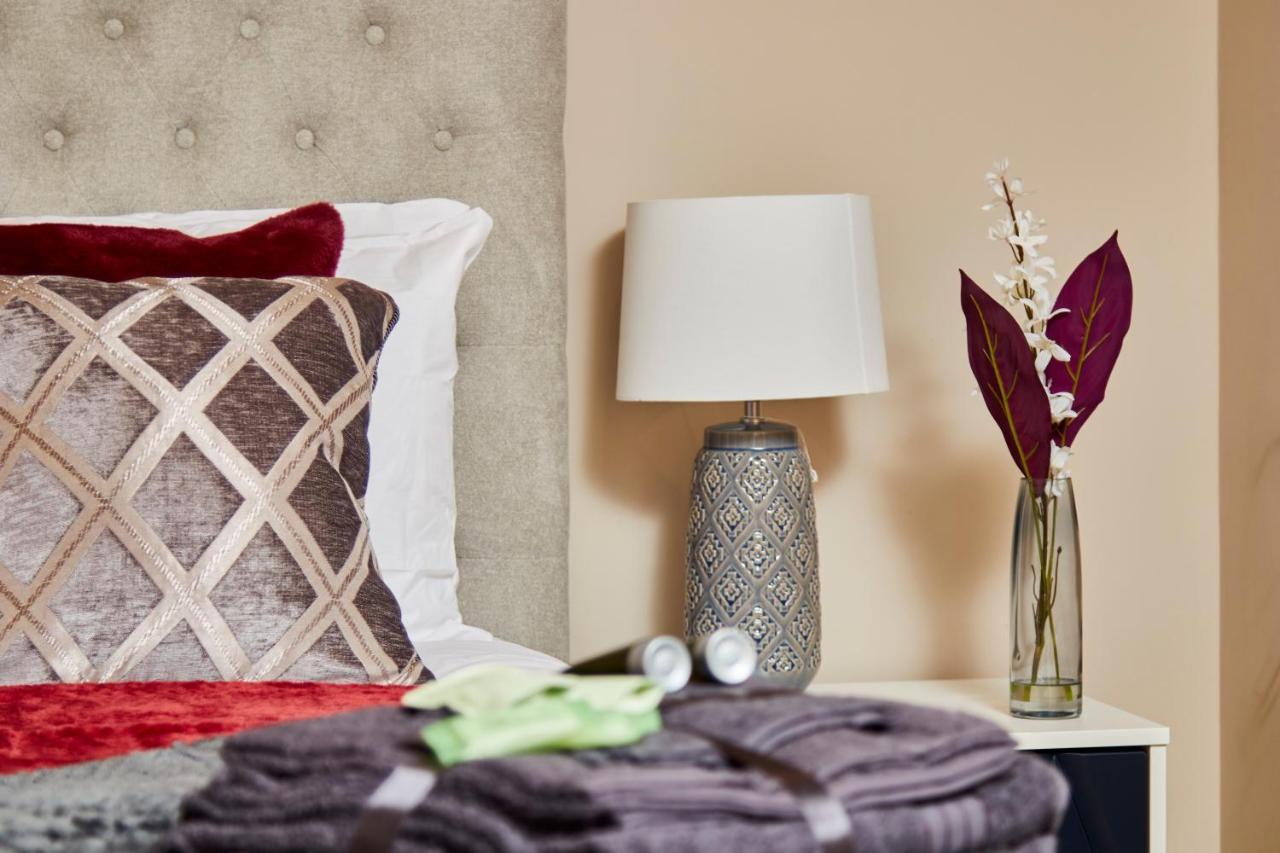The Stunning Central Harrogate Abode - Sleeps 6 エクステリア 写真